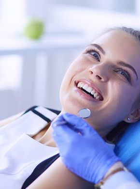 patient getting dental crown in Manchester