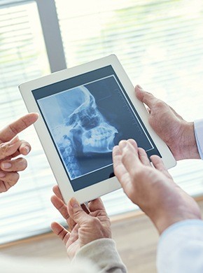 Full skull and jawbone x-rays